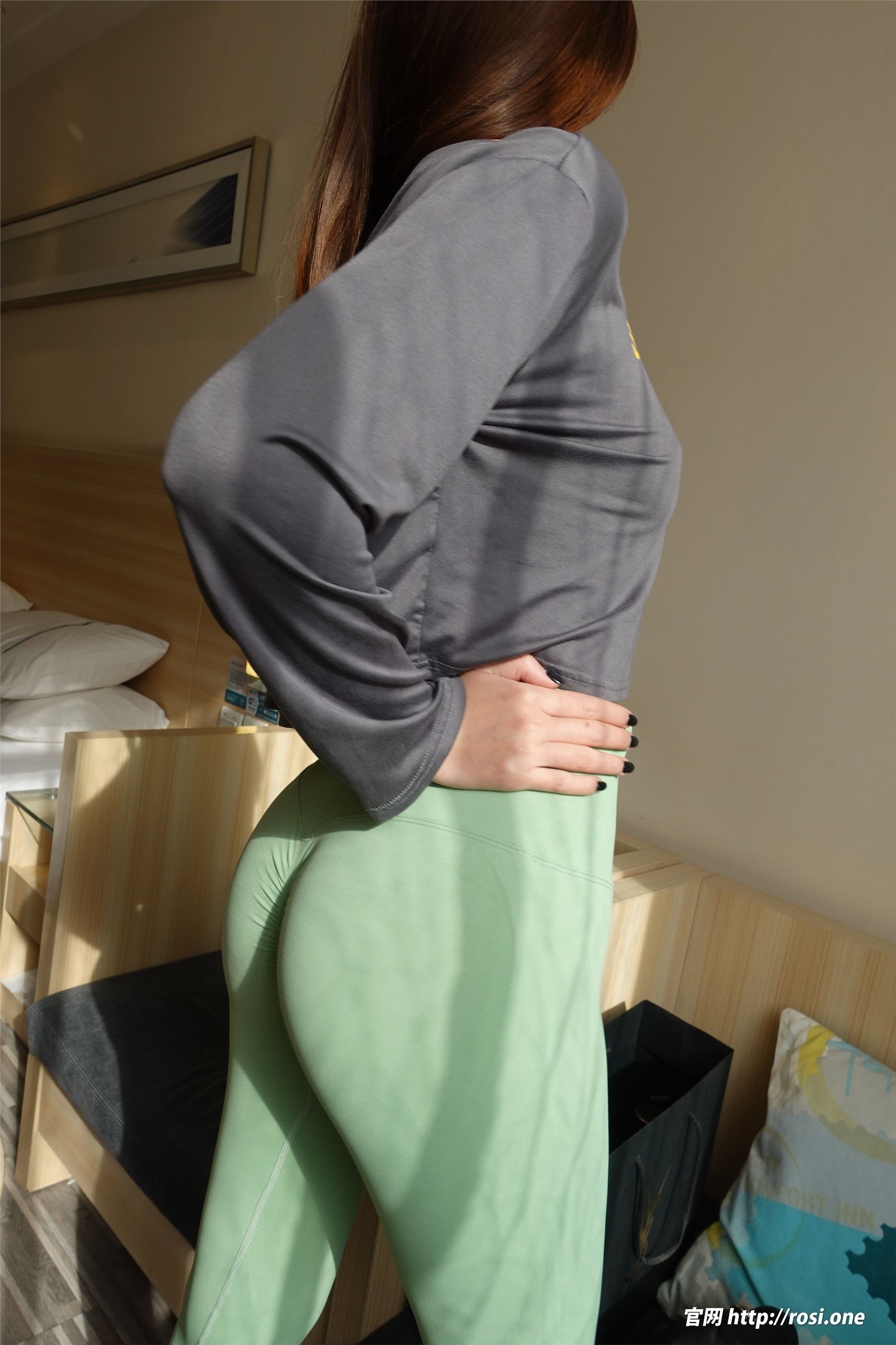 ROSI写真 2022.06.05 NO.3835